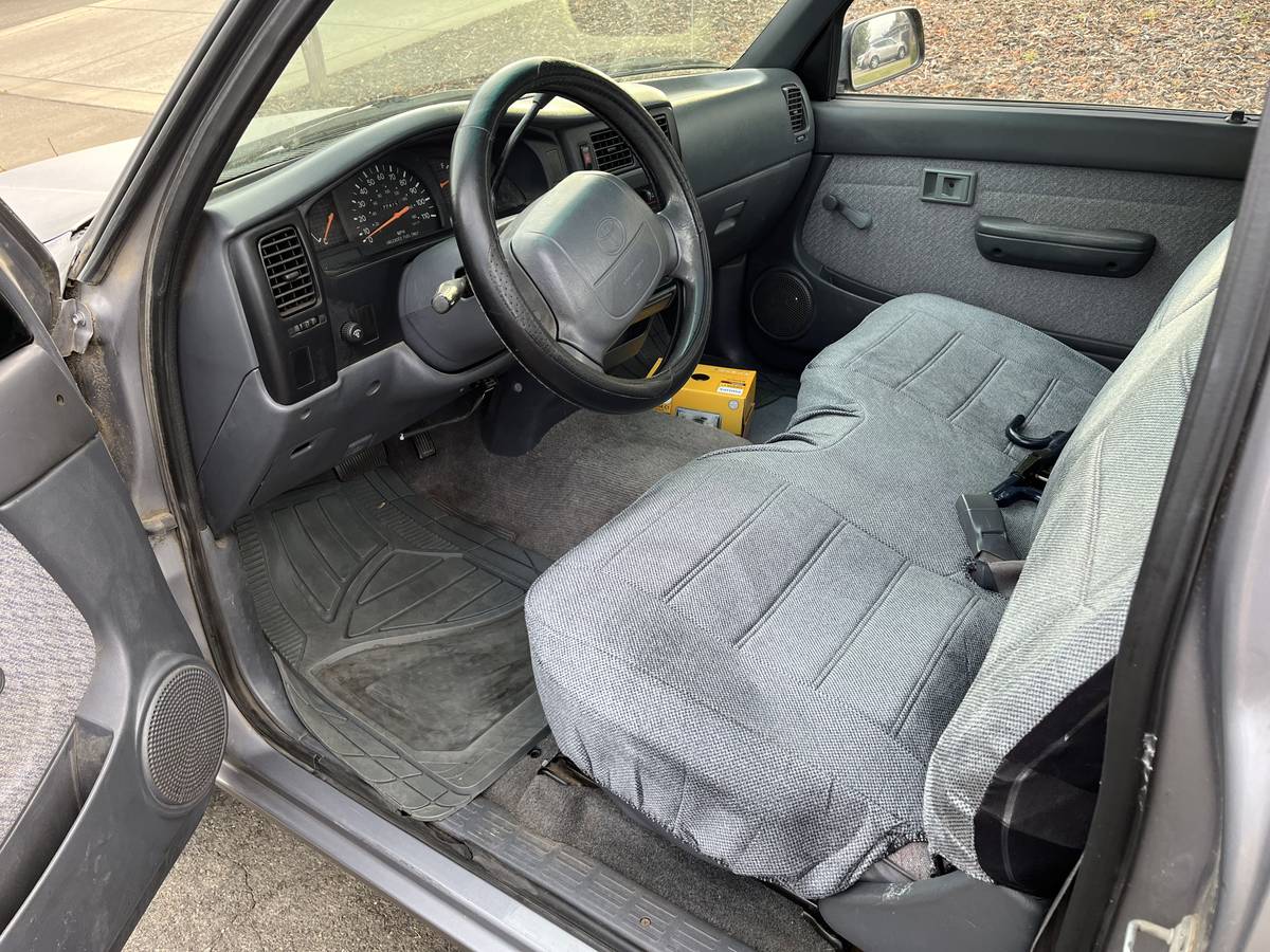 Toyota-tacoma-1996-4