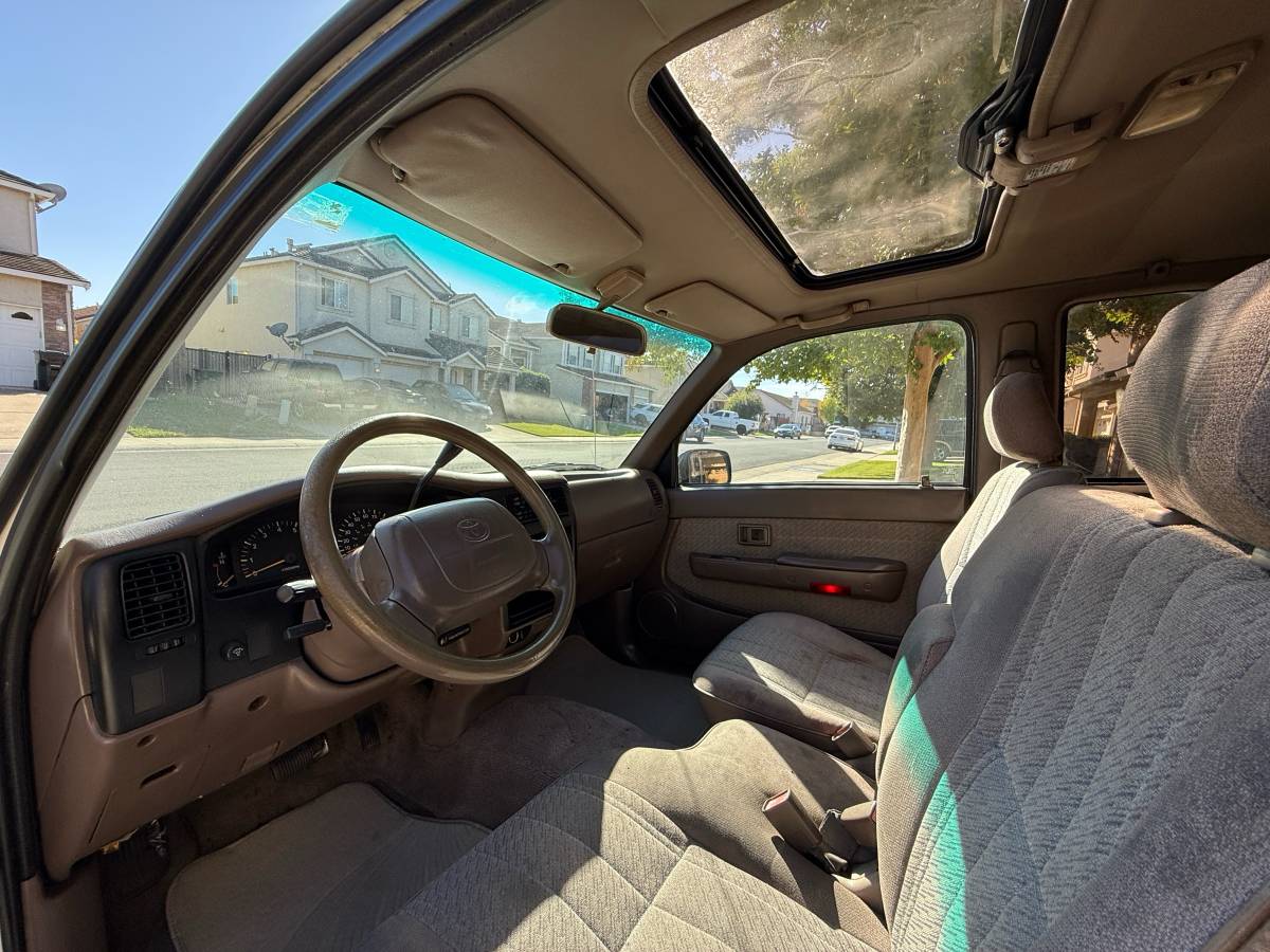 Toyota-tacoma-1996-5