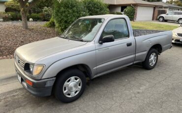 Toyota-tacoma-1996
