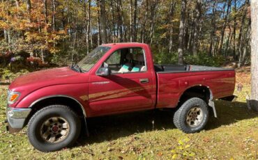 Toyota-tacoma-1996-red
