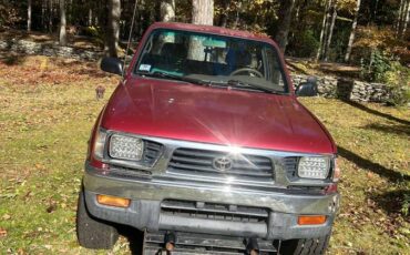 Toyota-tacoma-1996-red-4