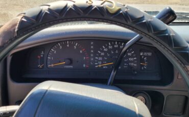 Toyota-tacoma-2wd-1996-grey-10
