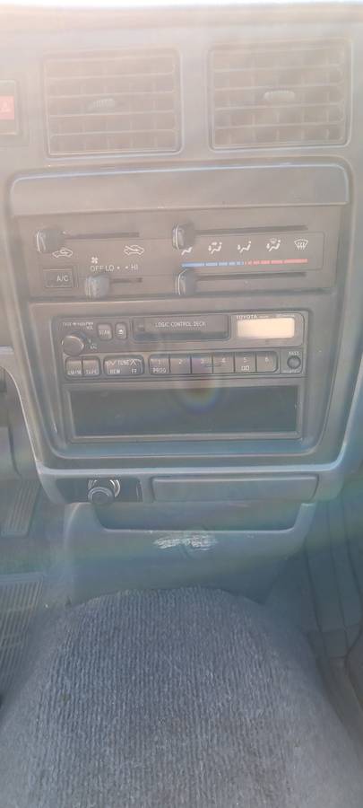 Toyota-tacoma-2wd-1996-grey-8