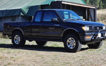 Toyota-tacoma-4wd-1996-black-8