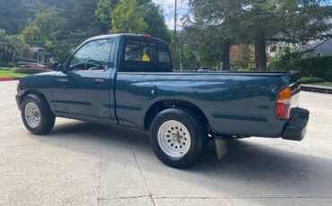 Toyota-tacoma-regular-cab-pickup-truck-1996-green-18