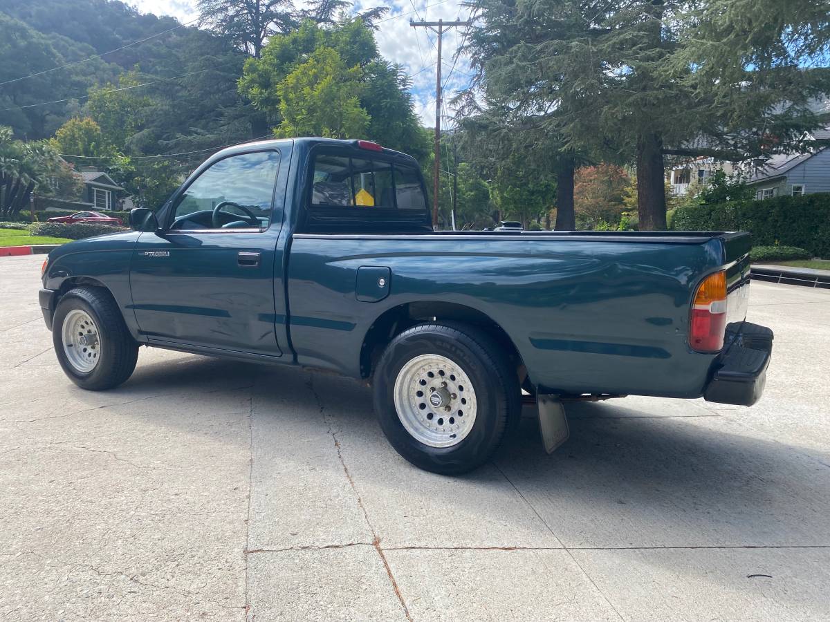 Toyota-tacoma-regular-cab-pickup-truck-1996-green-18