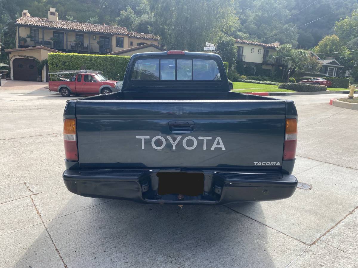 Toyota-tacoma-regular-cab-pickup-truck-1996-green-7