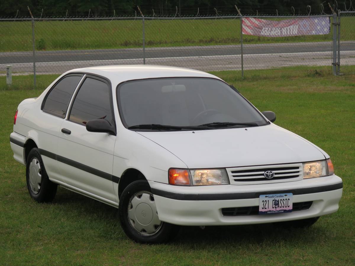 Toyota-tercel-1992-white-25