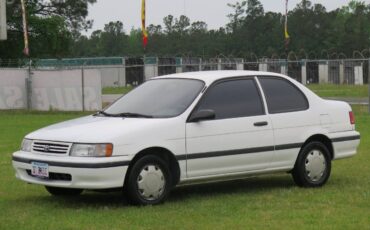 Toyota-tercel-1992-white-27