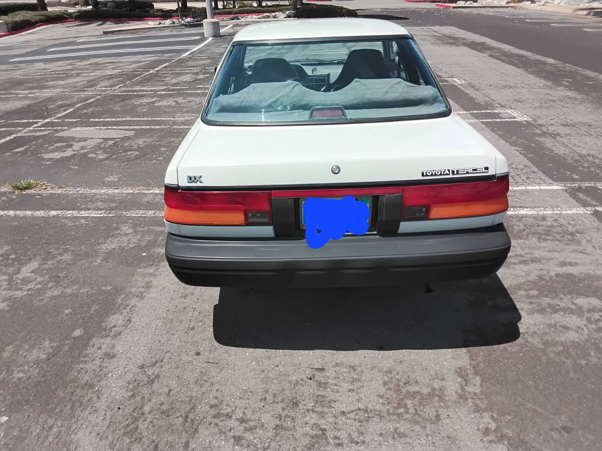Toyota-tercel-dx-1987-white-2
