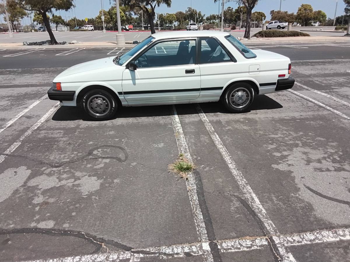 Toyota-tercel-dx-1987-white-6