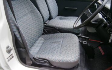 Toyota-townace-1995-white-10