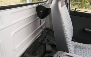 Toyota-townace-1995-white-17