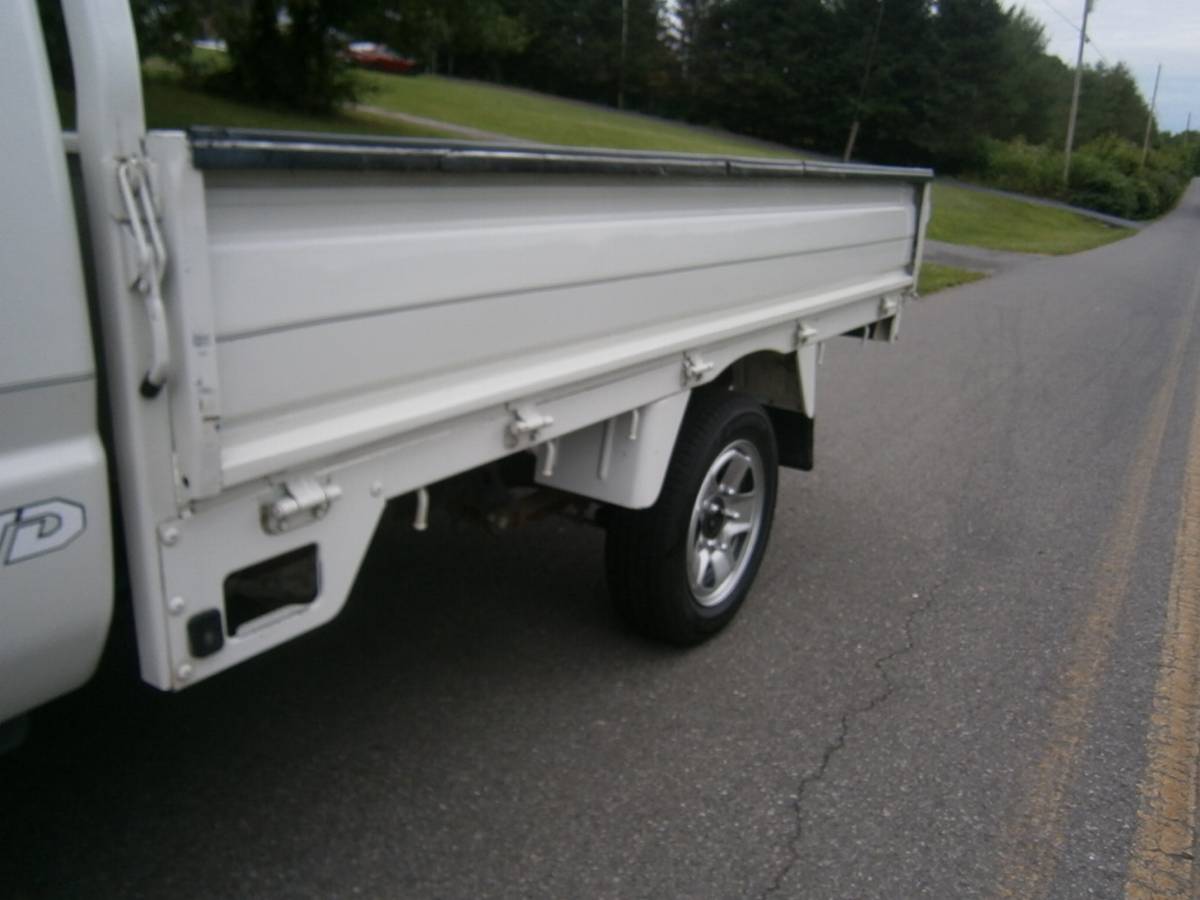 Toyota-townace-1995-white-19
