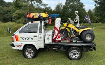Toyota-townace-diesel-1988-white-10