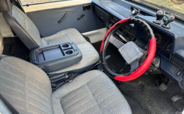 Toyota-townace-diesel-1988-white-13