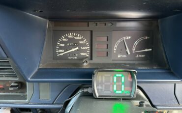 Toyota-townace-diesel-1988-white-14