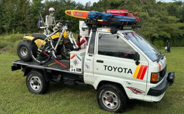 Toyota-townace-diesel-1988-white-18