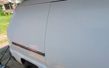 Toyota-van-1987-3