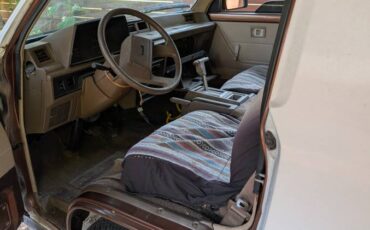 Toyota-van-1987-4