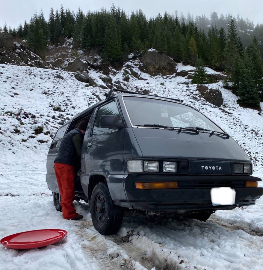 Toyota-van-wagon-1987-blue-14