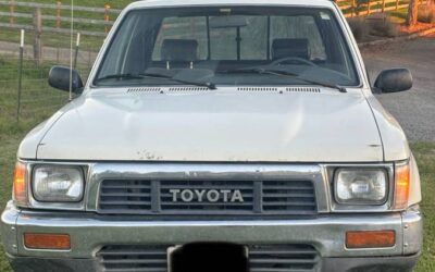 Toyota xtra cab delxue 1989