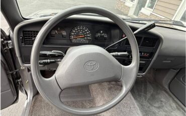 Toyota-xtra-cab-dx-pickup-1994-silver-14