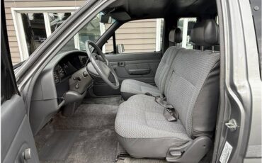 Toyota-xtra-cab-dx-pickup-1994-silver-29