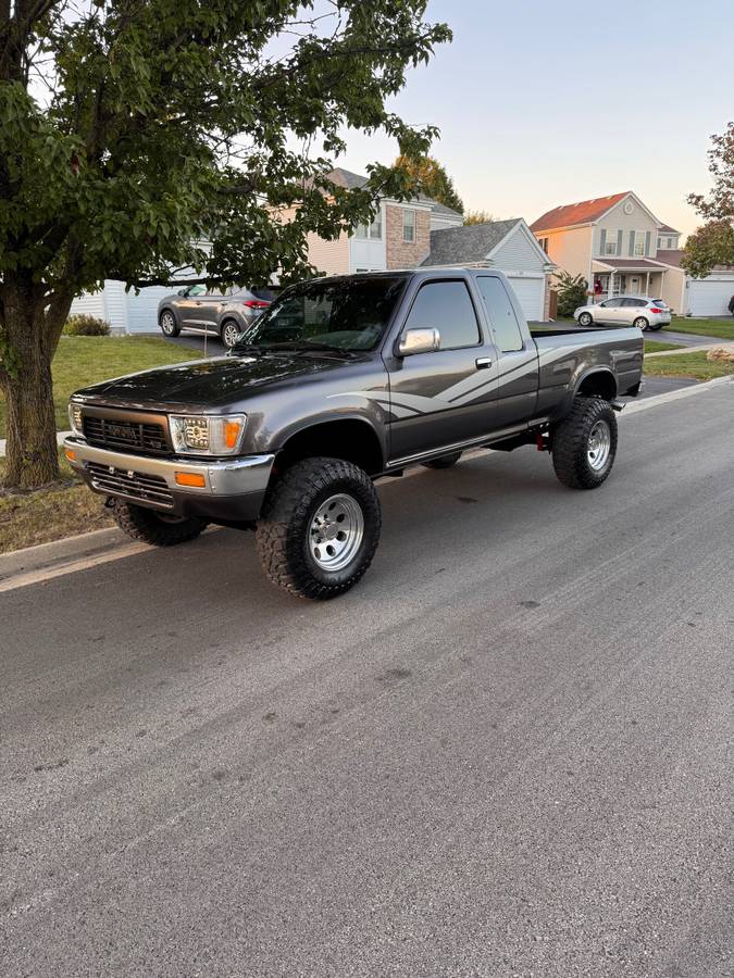 Toyota-xtracab-pickup-1989-3