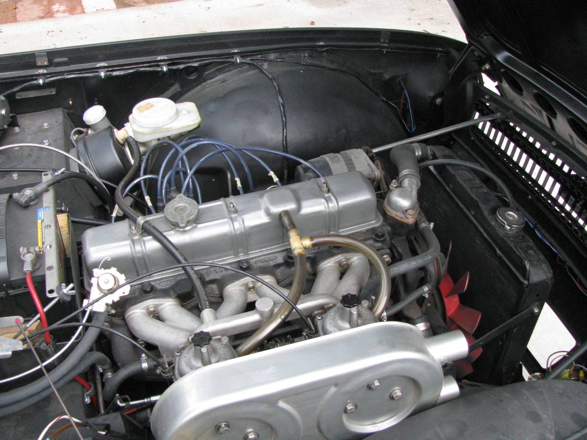 Triumph-1973-black-7