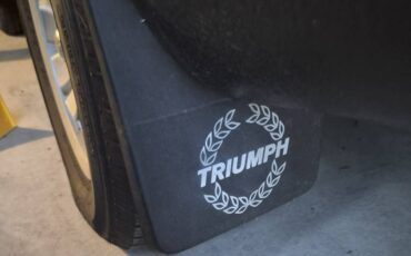 Triumph-1982-black-14