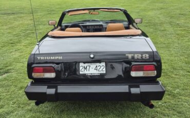Triumph-1982-black-2