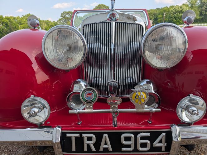 Triumph-2000-1949-12