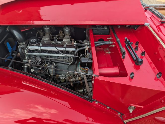 Triumph-2000-1949-43
