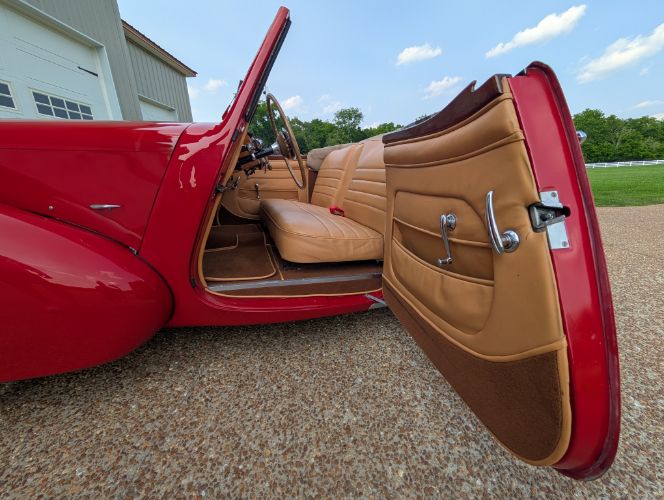 Triumph-2000-1949-48