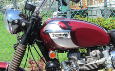 Triumph-Bonneville-1970-1