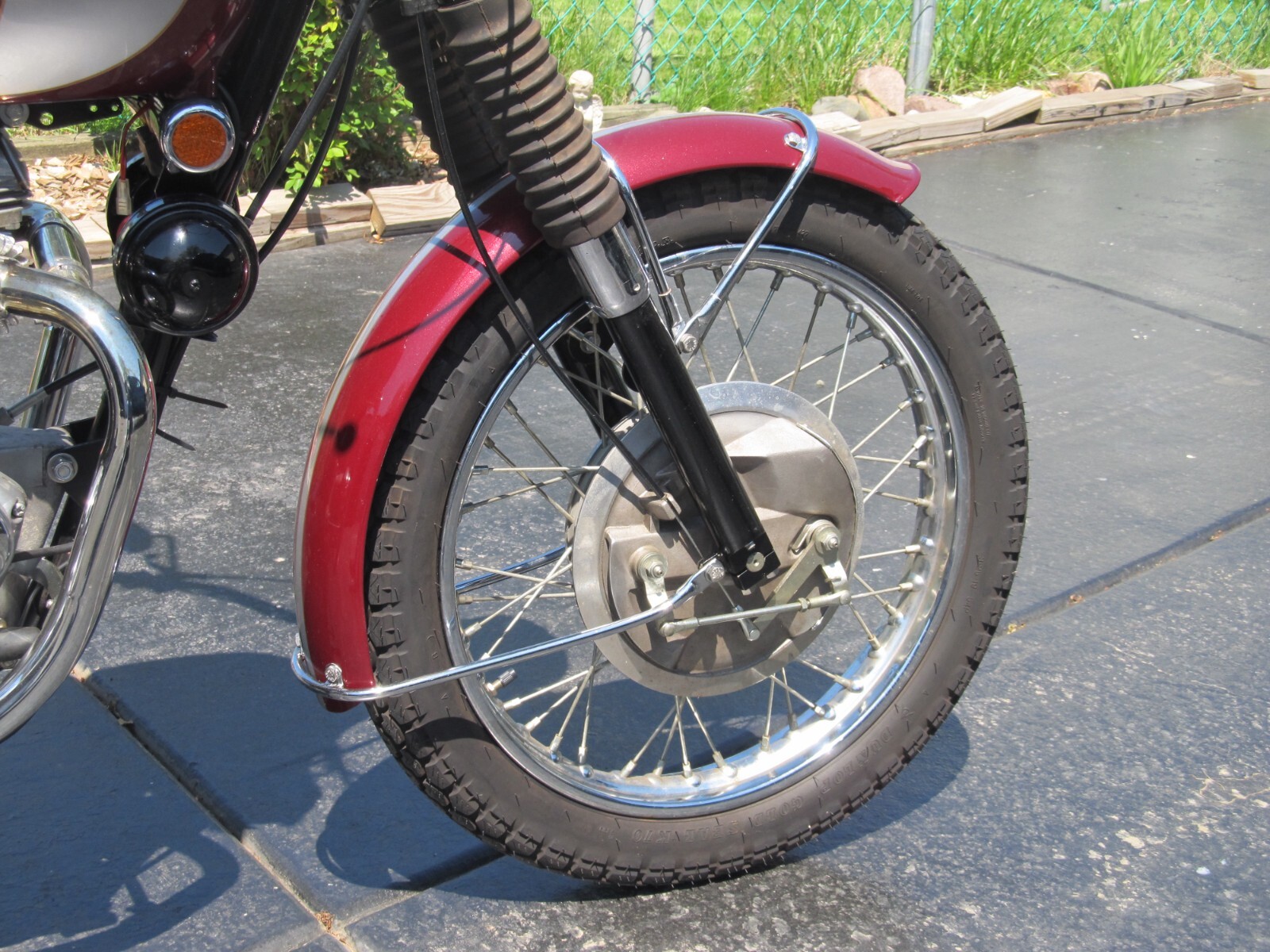 Triumph-Bonneville-1970-13
