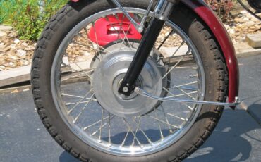 Triumph-Bonneville-1970-2