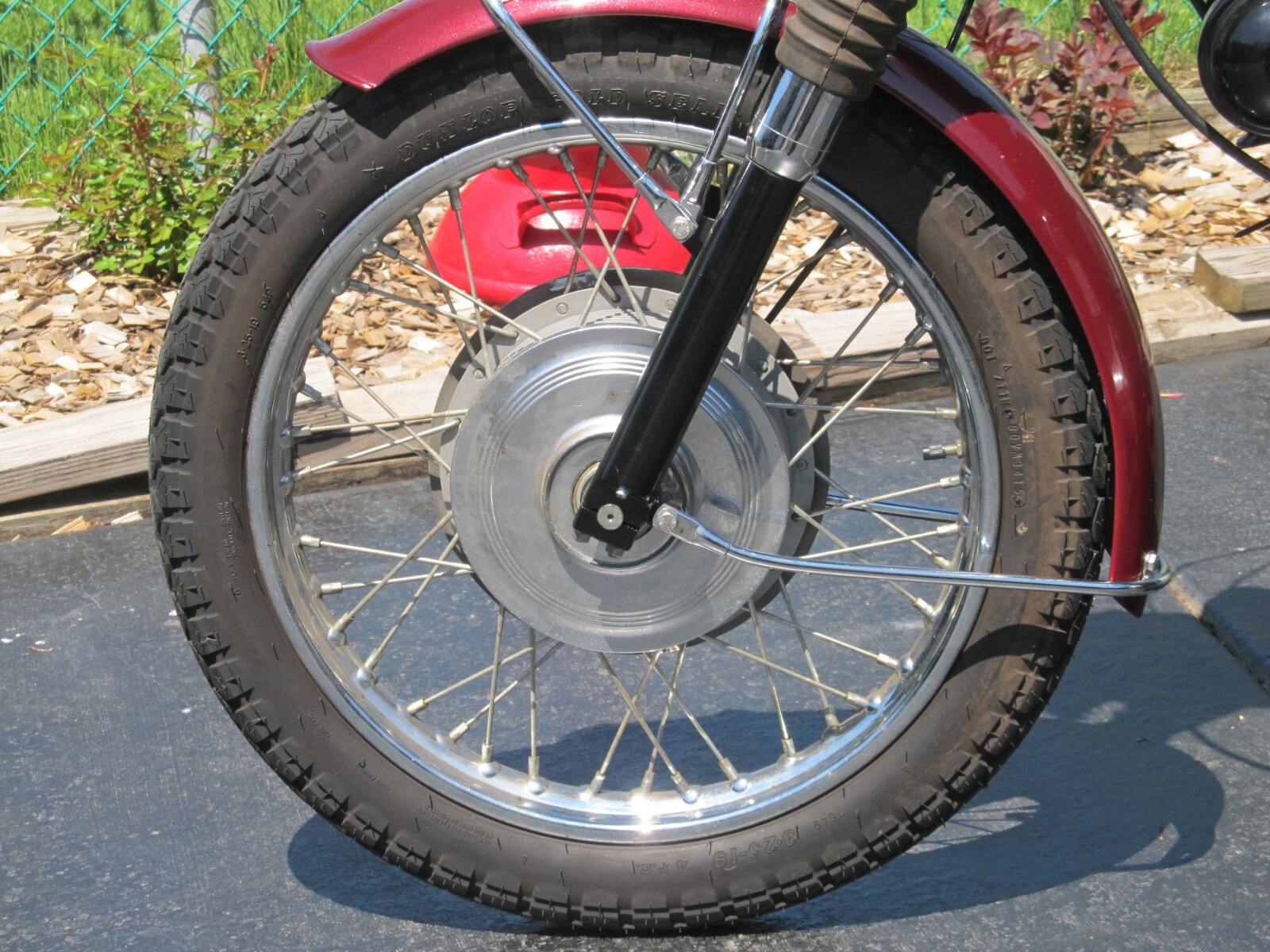 Triumph-Bonneville-1970-2