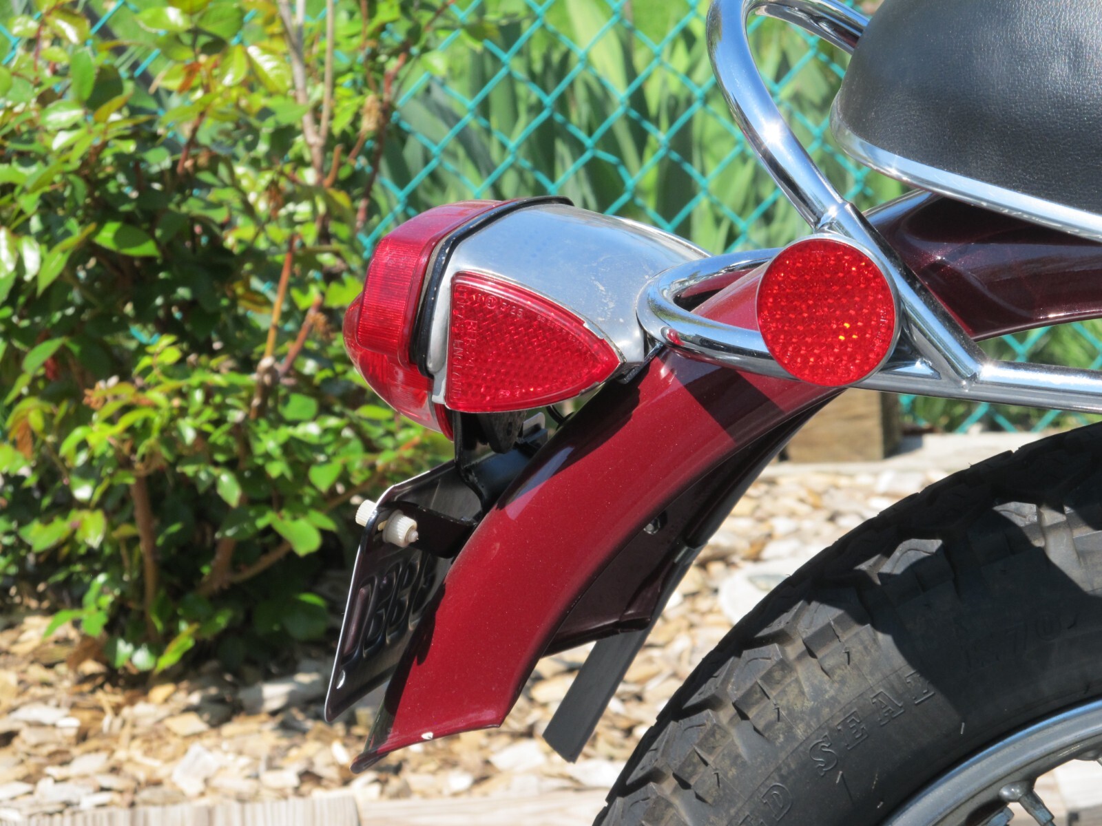 Triumph-Bonneville-1970-22