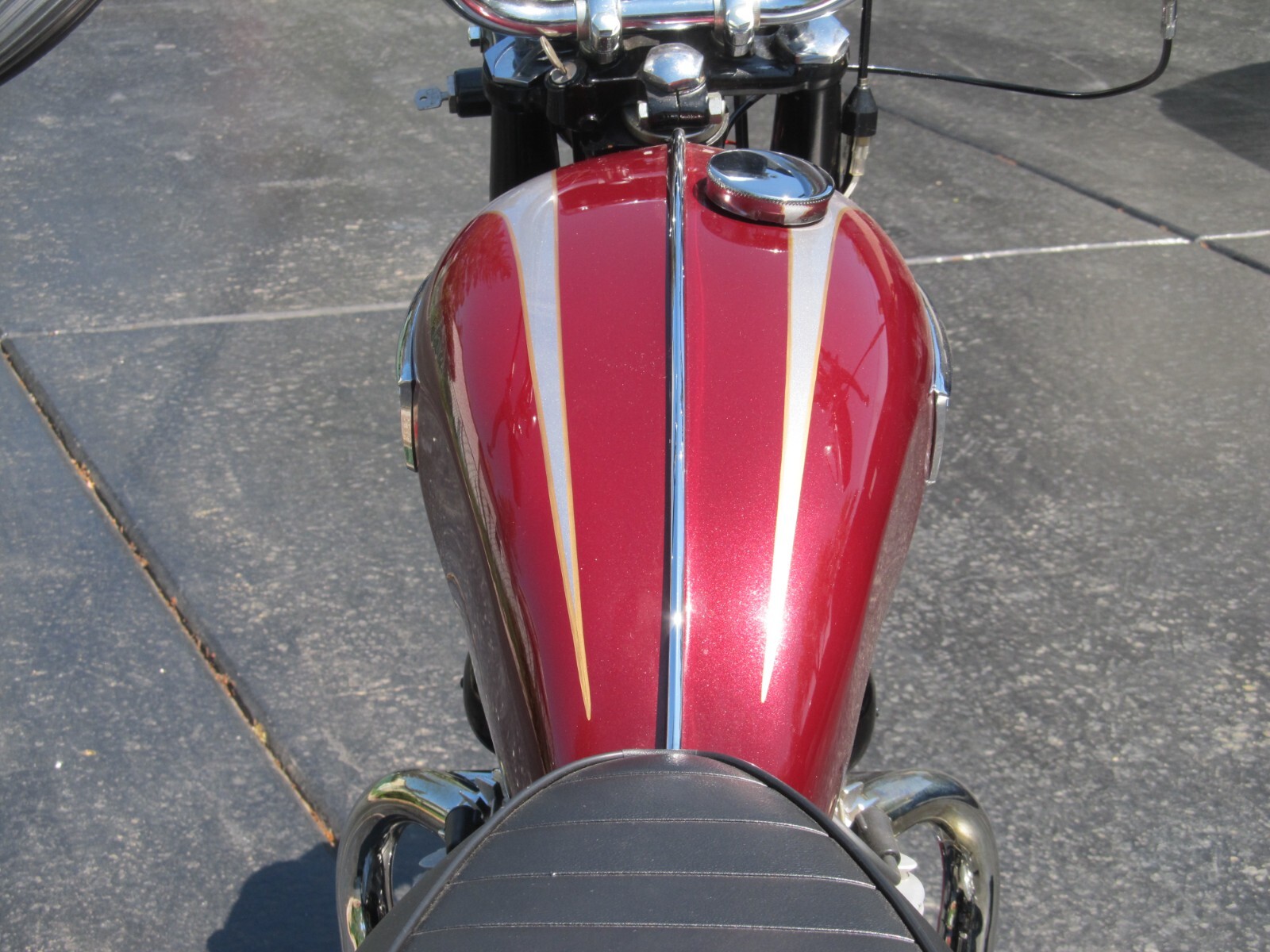 Triumph-Bonneville-1970-24