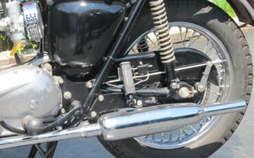 Triumph-Bonneville-1970-3