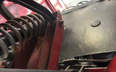 Triumph-Gt6-1971-Burgundy-Black-17