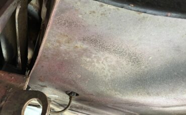 Triumph-Gt6-1971-Burgundy-Black-2