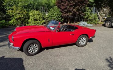 Triumph-Spitfire-1967-Red-Black