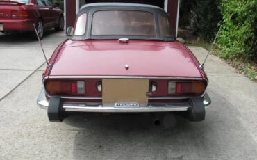 Triumph-Spitfire-1974-Carmine-Red-Tan-9