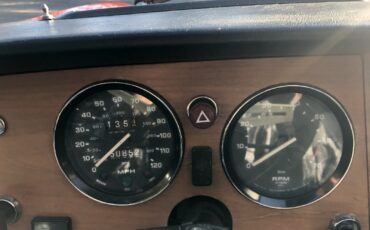 Triumph-Spitfire-1976-22