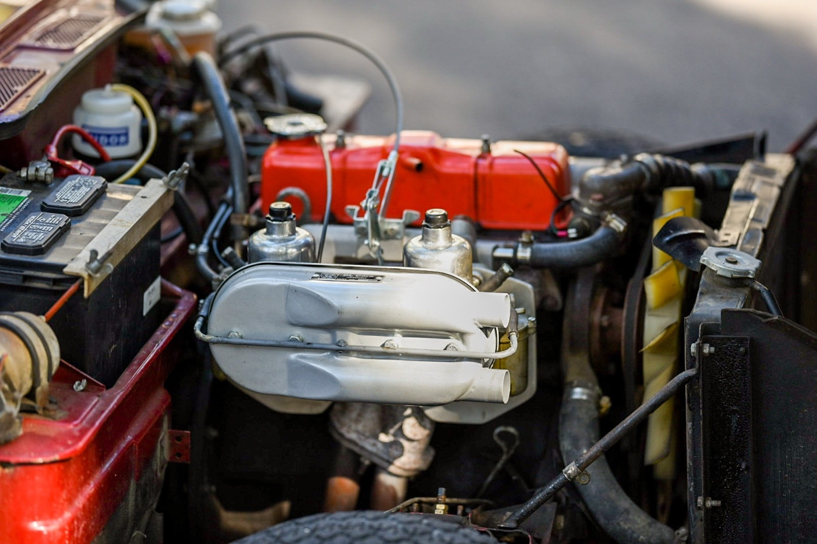 Triumph-Spitfire-1976-23