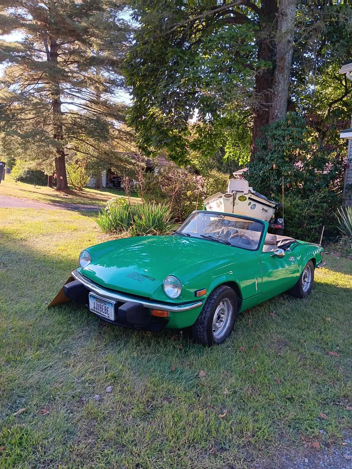Triumph-Spitfire-1976-Java-Green-Beige-4