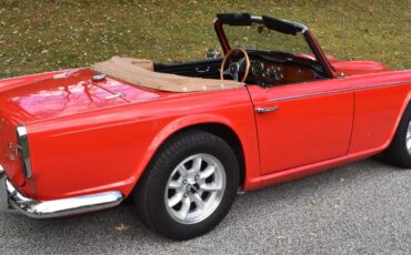 Triumph-TR-4A-1966-Convertible-10